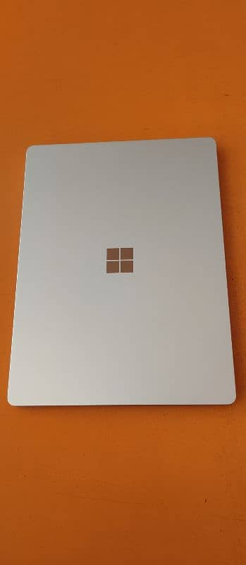 Microsoft Surface laptop go3 3
