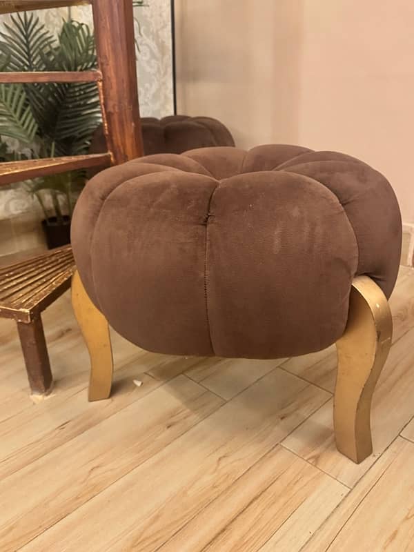 2 seater like new 2