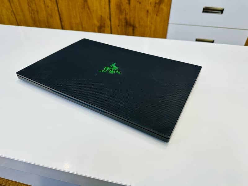 RAZER BLADE | 10th Gen | Intel Core i7 | 16GB With 512 GB 0
