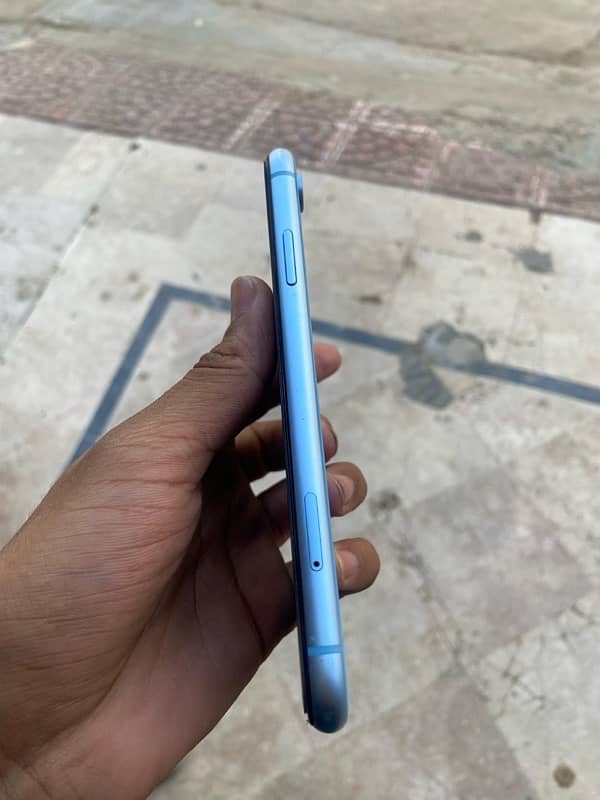 iphone xr fu 0