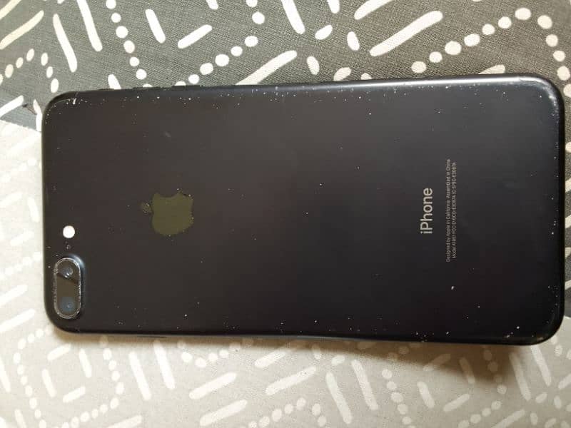 urgent sell iphone 7plus non pta 0