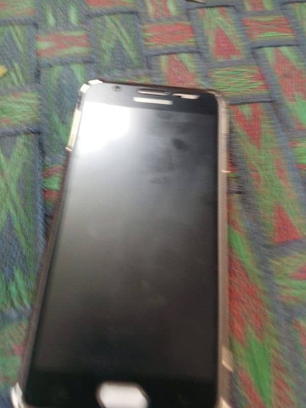 samsung j7 prime 3/32 memory 2