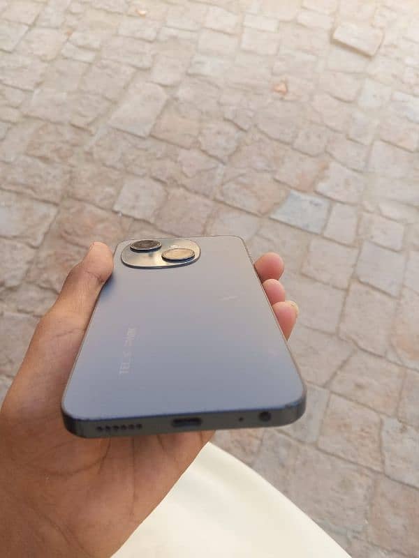 Tecno spark go1 4