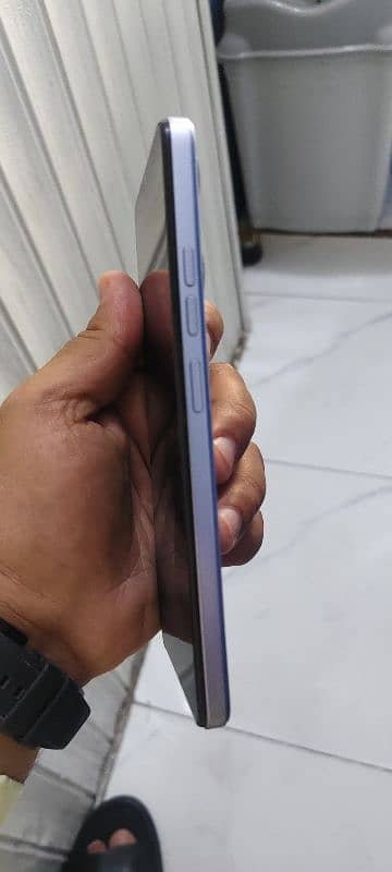 Tecno spark Go  used phone Mobile with chrger 2