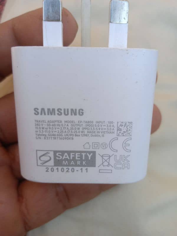 Samsung A52a51 a72 viv infinix Huawei iPhone original box wale charger 7