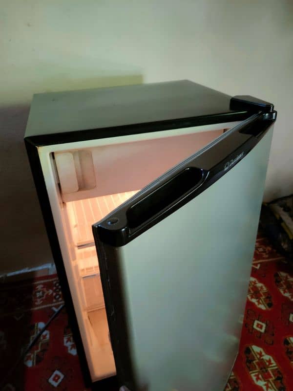 Dawlance refrigerator for sale 10