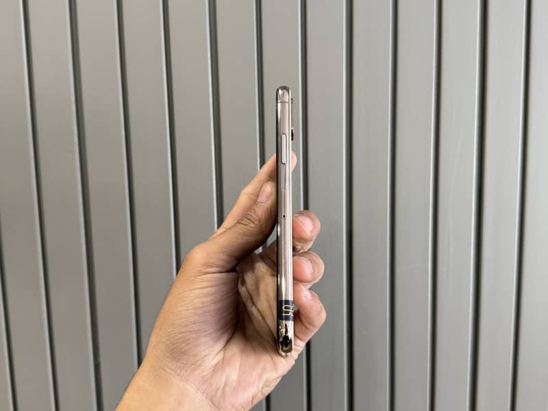 iPhone Xs || 256GB || PTA 1