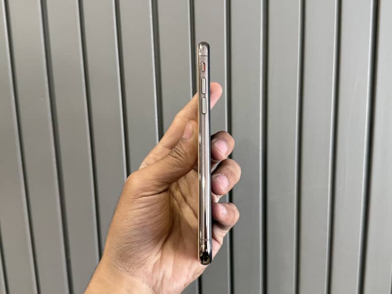 iPhone Xs || 256GB || PTA 3