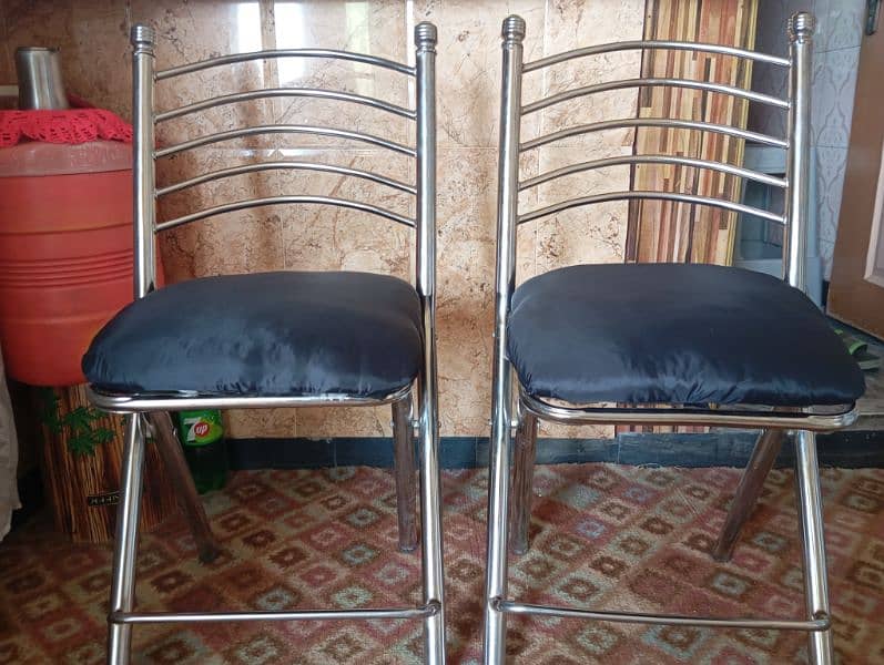 5 iron covertable Chairs for Sale. . 2