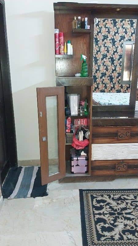 big dressing table 0