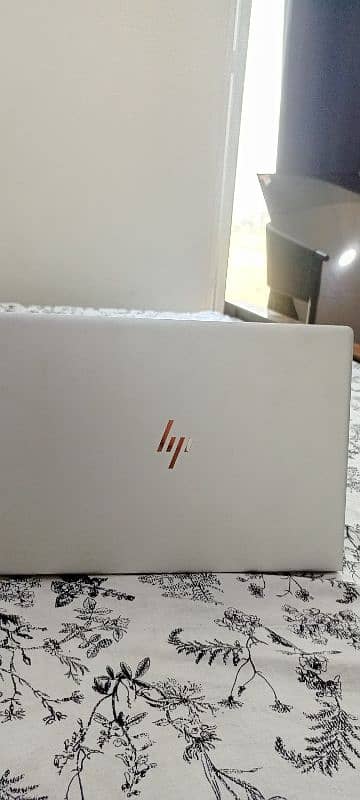 HP Elitebook840 G5 Core 8th Generation 1