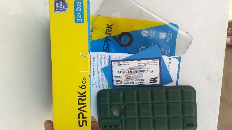 Techno Spark 6 12