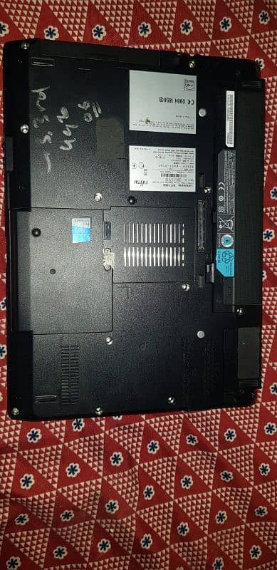 Fujitsu core i3 0