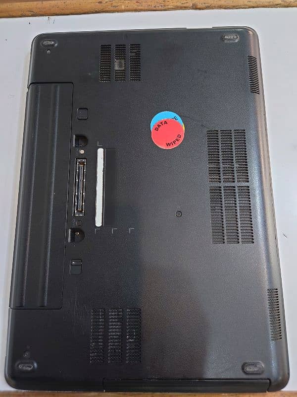 Dell Latitude E5540 16 GB ram 2