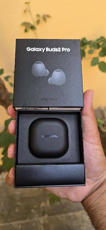Samsung Galaxy buds2 pro Just Box open 10/10 5