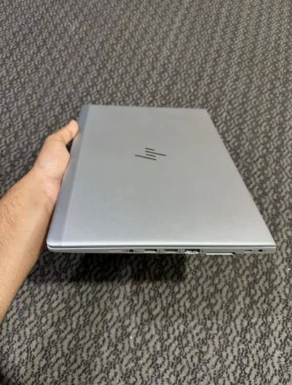 HP EliteBook 840 G5 | serious buyer only |price is slightly negotiable 4