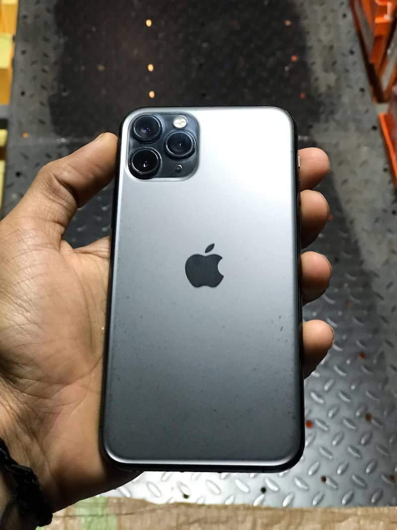iPhone 11 Pro non pta 1