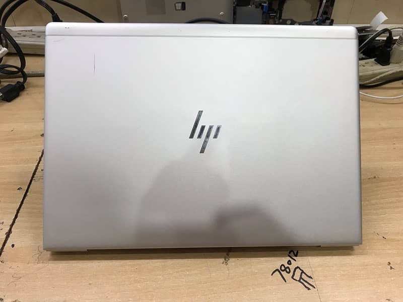 Hp Elitebook 840 G5 core i5 8th generation 8gb 256ssd 2