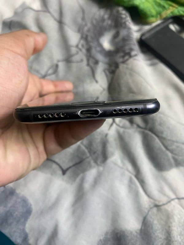 Huawei p20 pro only back crack ha pta approved pannel pr shade ha 4