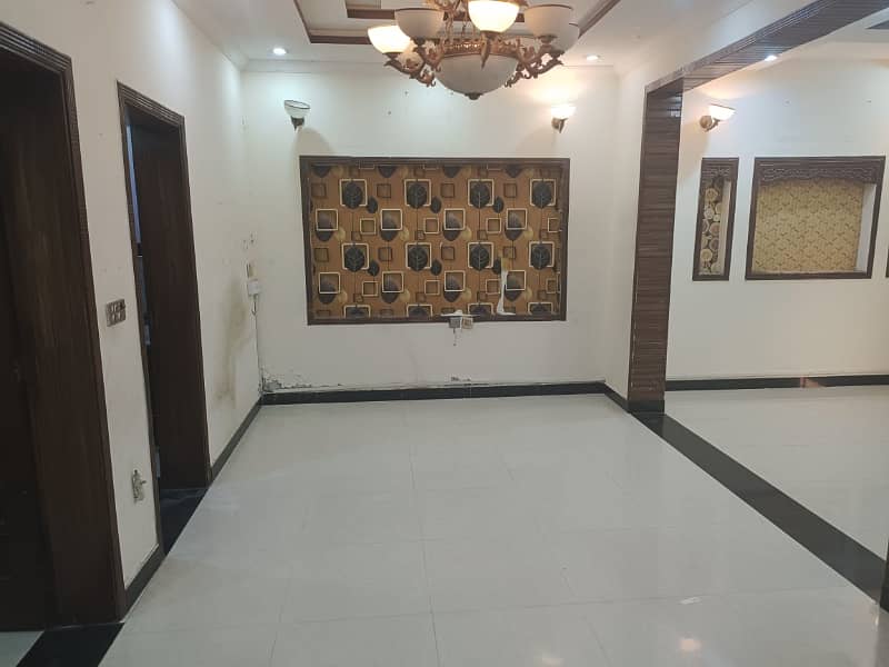 5 Marla Used House Is Available For Sale In Bahria Town Lahore AA Block Sector D 17