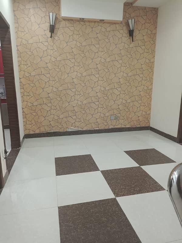 5 Marla Used House Is Available For Sale In Bahria Town Lahore AA Block Sector D 22