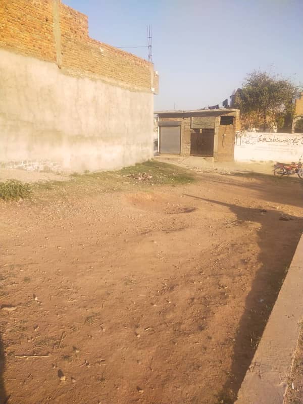 Excellent Plot For house /Investment 6