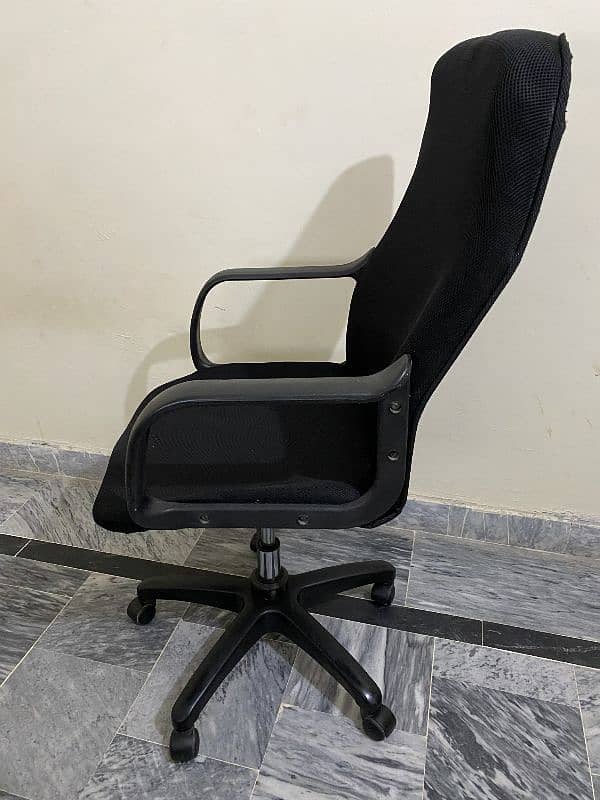 Chair for office and home use 2