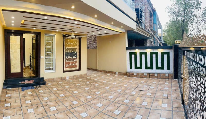 10 Marla Brand New Double Unit House For Sale in LDA Approved Block In Rafi Block Bahria Town Lahore 8