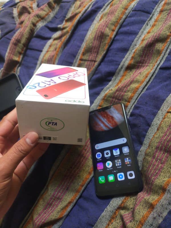 Oppo A12e 3/64 gb 1