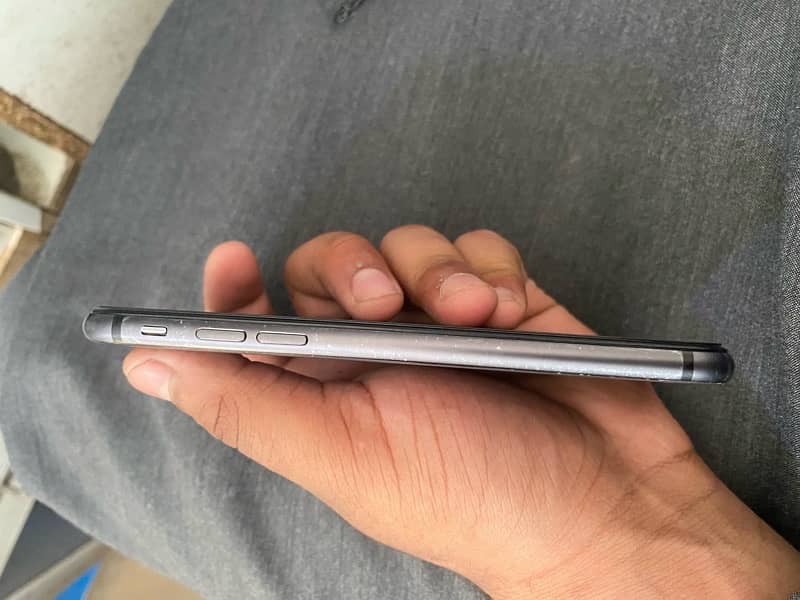 iPhone 8 pta proof 4