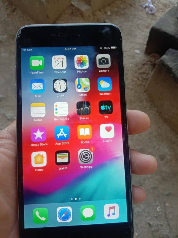 iPhone 6 Plus 0