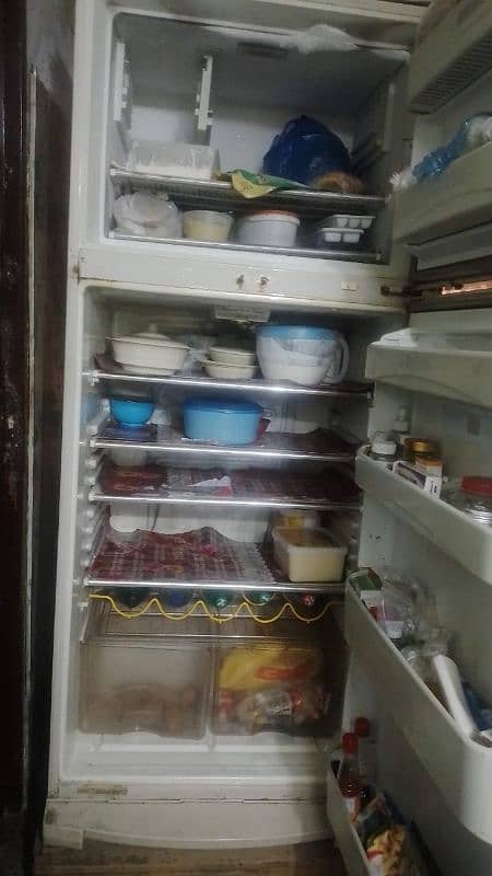 Dawlance Fridge Large size for Large family Monogram Series 1