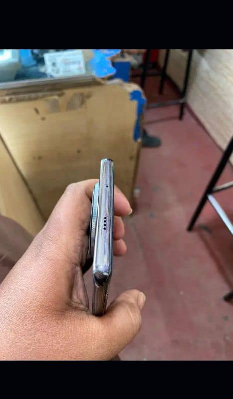 tecno camon 30 s 3