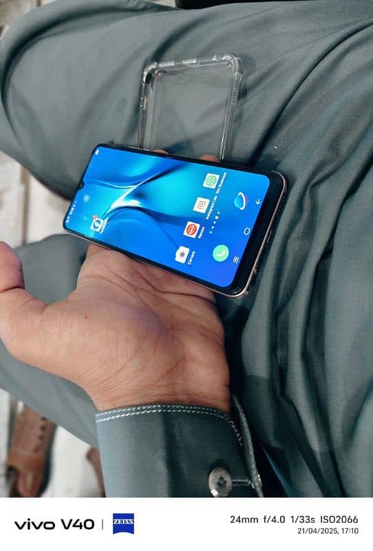 vivo y51 complete box all orignal 5