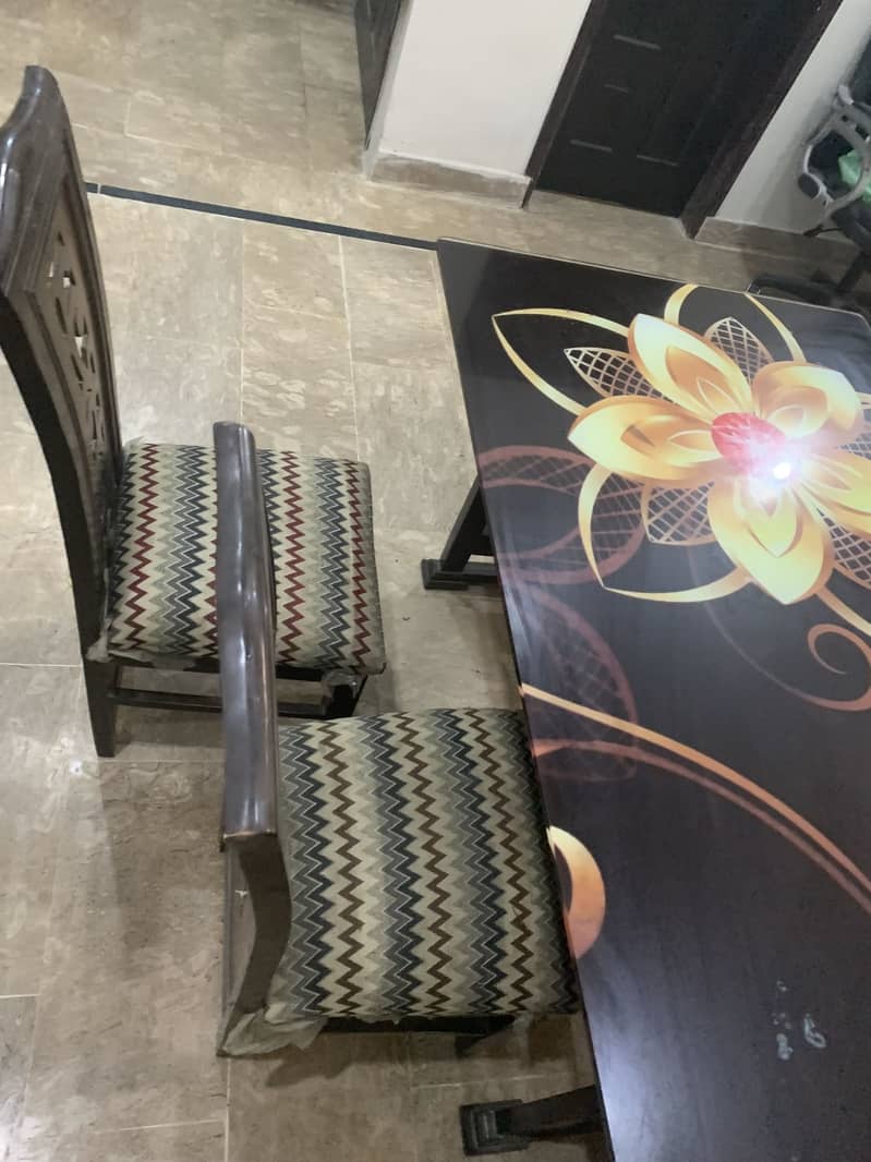 6 seater dinning table 7