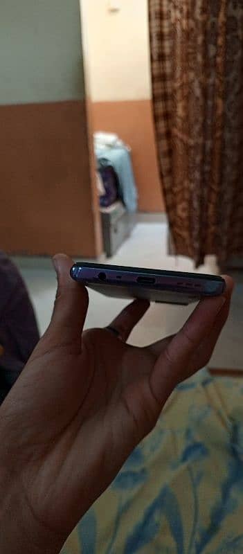 Infinix Zero X Neo (original charger & box) 2