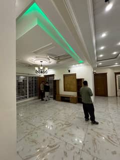 Separate enternce kanal upper look like brand new portion available for rent bahria town phase 3 Rawalpindi