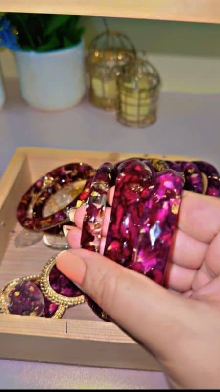 resin bangles 0