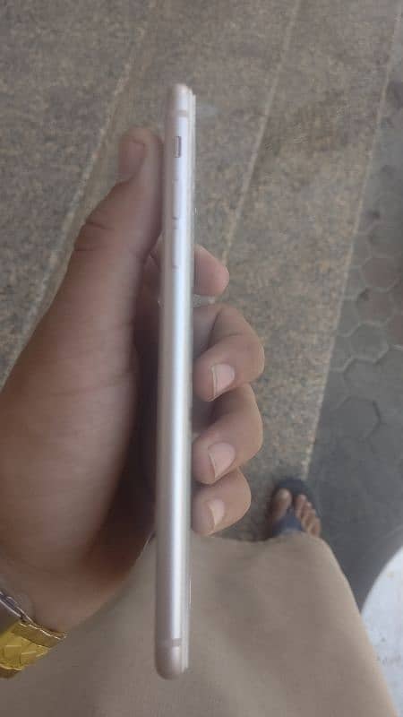 iPhone 8 pluss bypass 226 Gb 0