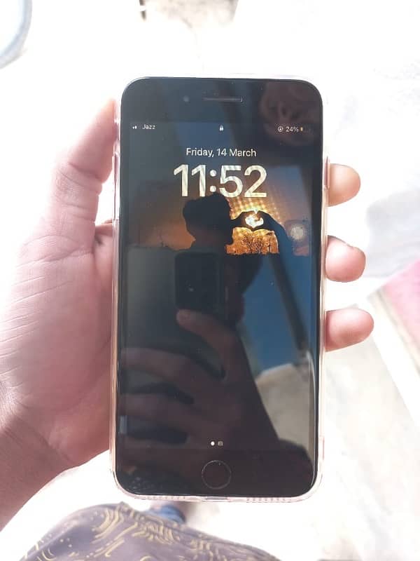 IPHONE 8 plus 3