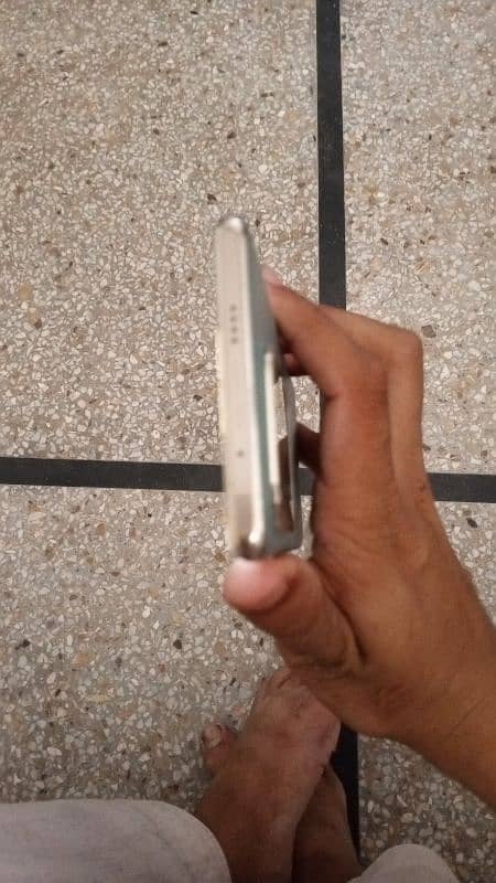 Infinix zero 30 full lush exchange posibale for good mobile 4