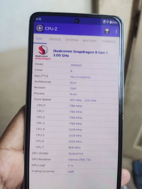 Motorola Moto Edge plus 5G UW (2022) 2