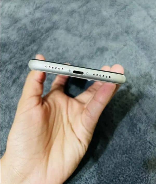iPhone 11 non pta factory unlocked 5