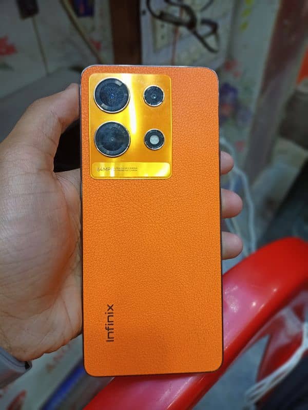 Infinix Note 30 8/256 0