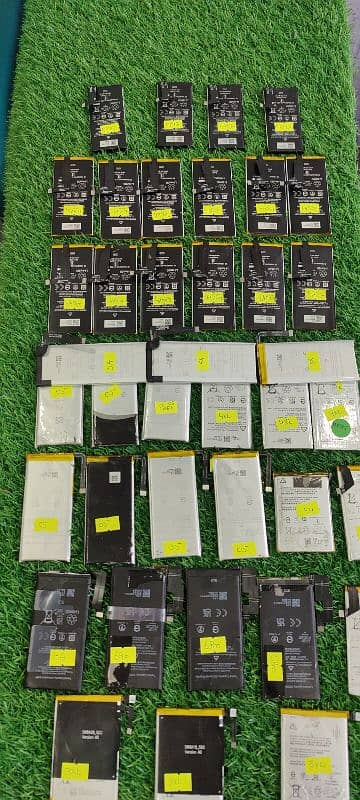 Google pixel Mobile Batteries      03101873383 19