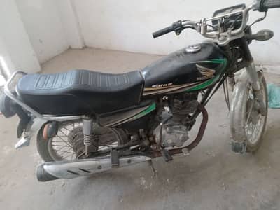 Honda 125 Available For Sale Rahim yar Khan Urgent Sale