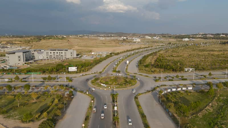 4 kanal Plot For Sale In Block-A Gulberg Greens Islamabad 0