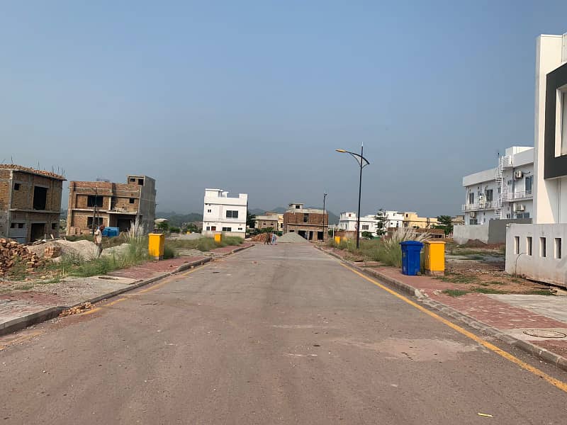 Plot For Sale Sector J 8 Marla Possession Utility Not Paid Corner Paid 3 Marla Extra Land Not Paid Heighted Location Bahria Enclave Islamabad 6