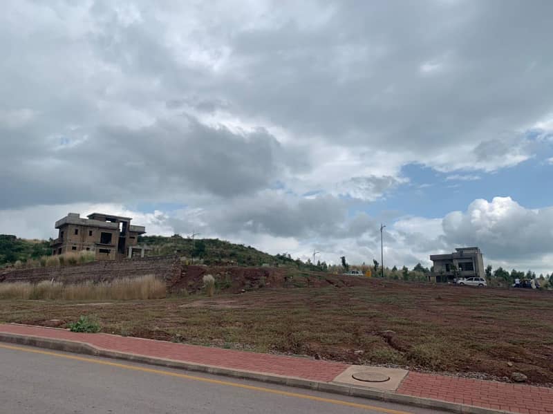 Plot For Sale Sector J 8 Marla Possession Utility Not Paid Corner Paid 3 Marla Extra Land Not Paid Heighted Location Bahria Enclave Islamabad 7