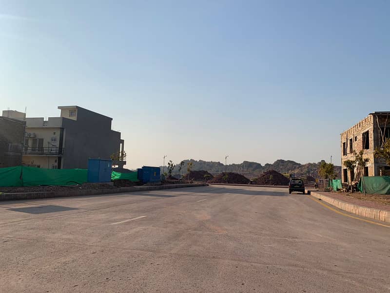 Plot For Sale Sector J 8 Marla Possession Utility Not Paid Corner Paid 3 Marla Extra Land Not Paid Heighted Location Bahria Enclave Islamabad 9